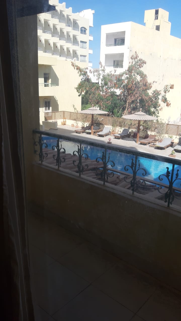 1519 1 bedroom apartment in compound with pool in Hadaba